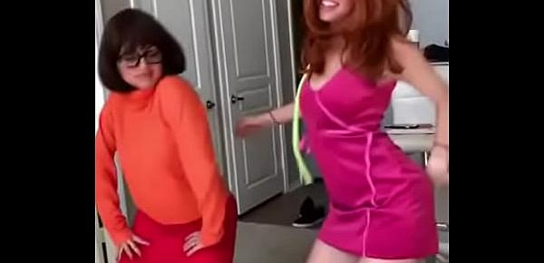  Putas ricas bailan Scooby Doo papah